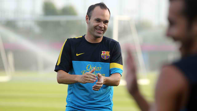 Iniesta Busquets Training