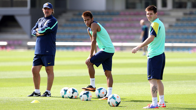 training messi-neymar