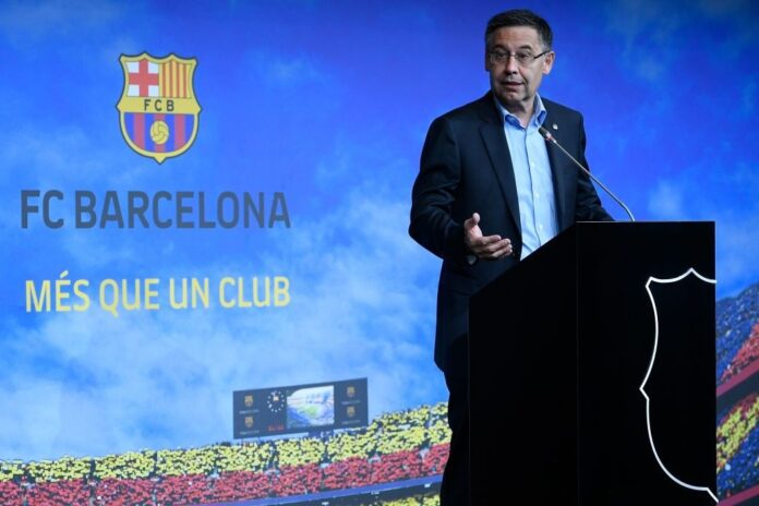 Wehrt sich gegen die Vorwürfe von Laporta und Co: Ex-Barça-Präsident Josep Maria Bartomeu. - Wehrt sich gegen die Vorwürfe von Laporta und Co: Ex-Barça-Präsident Josep Maria Bartomeu. -