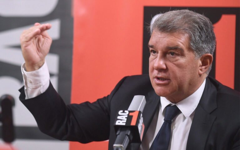 “Gehofft, dass er gratis spielt”: Laporta über Messi, Koeman und Camp-Nou-Auszug