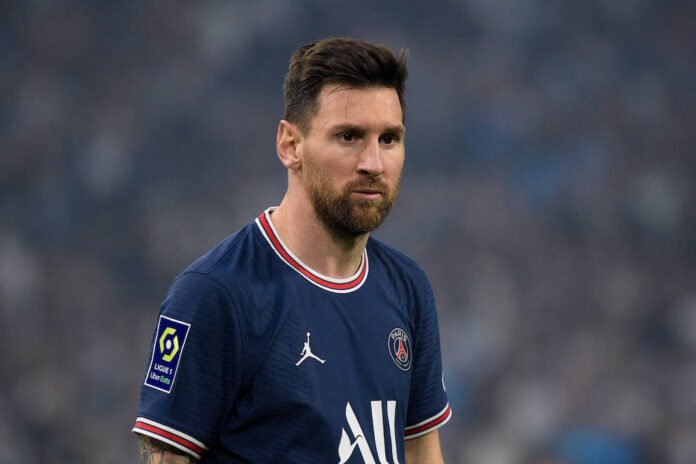 Lionel Messi spielt nun bei Paris Saint-Germain, würde aber eines Tages gerne zum FC Barcelona zurückkehren. Lionel Messi spielt nun bei Paris Saint-Germain, würde aber eines Tages gerne zum FC Barcelona zurückkehren.