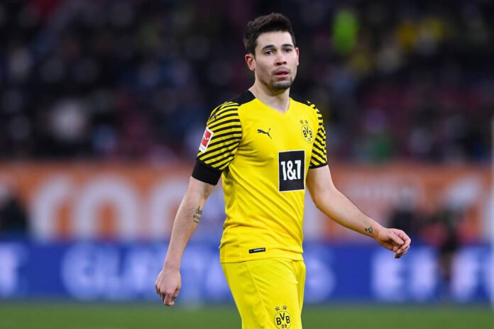 FC Barcelona Barça Borussia Dortmund BVB Raphael Guerreiro Linksverteidiger FC Barcelona Barça Borussia Dortmund BVB Raphael Guerreiro Linksverteidiger