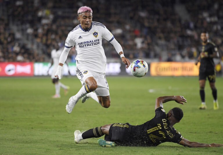 FC Barcelona Julian Araujo LA Galaxy