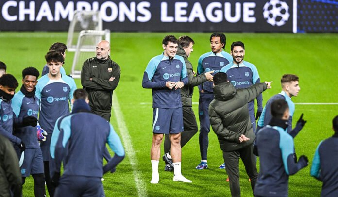 FC Barcelona Training Champions League